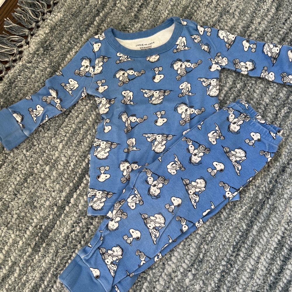 12-18M Janie + Jack Snoopy Pjs